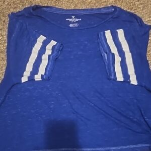 American Eagle Blue T-Shirt with White Stripes shorter fit